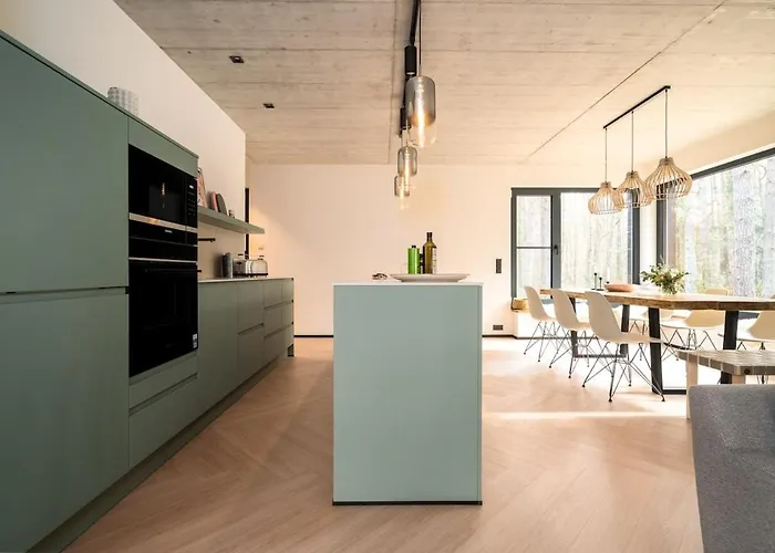 Waldvilla Haus Gustav Am Ostseestrand * 루브민